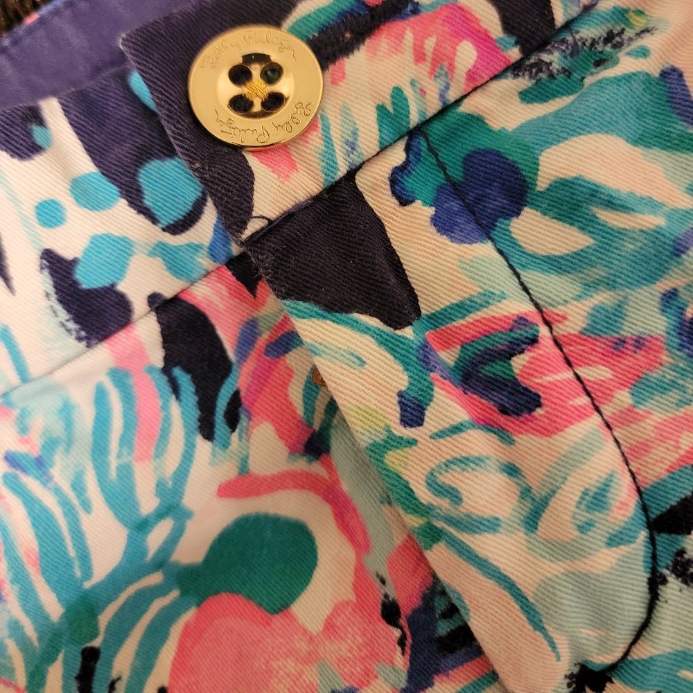 Lilly Pulitzer Buttercup Stretch Shorts Size 2